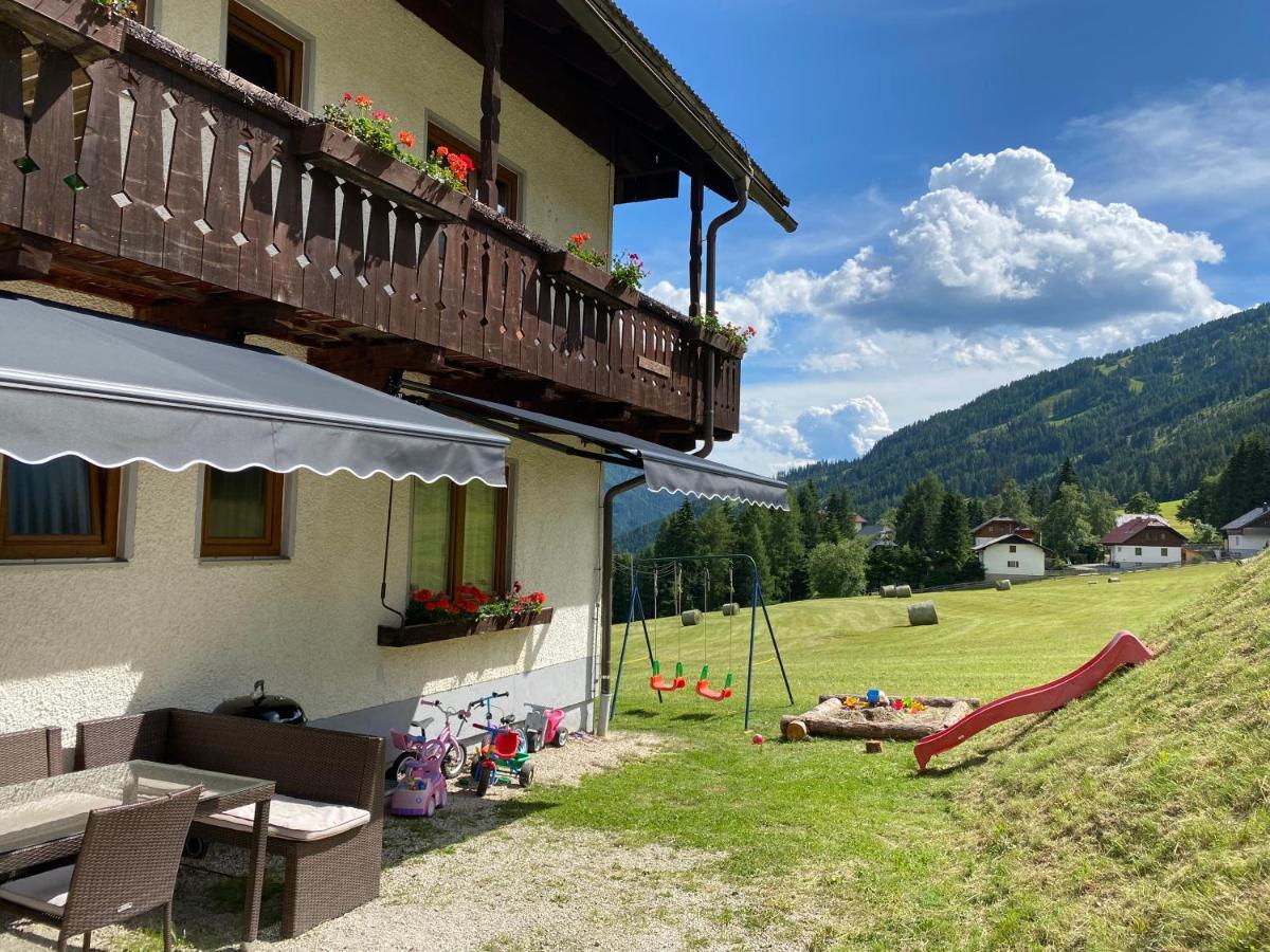 Nockalm Cottage Bad Kleinkirchheim Exterior photo